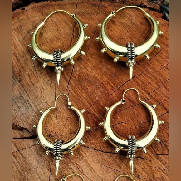BOHO Gold Brass Round Spike Tribal Earrings - Picture 2 of 4